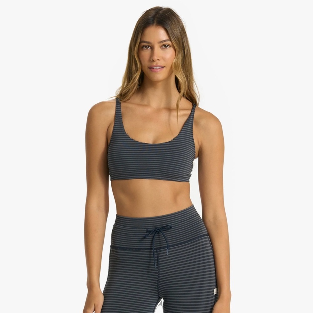 Vuori Yosemite Bra in Ink Stripe